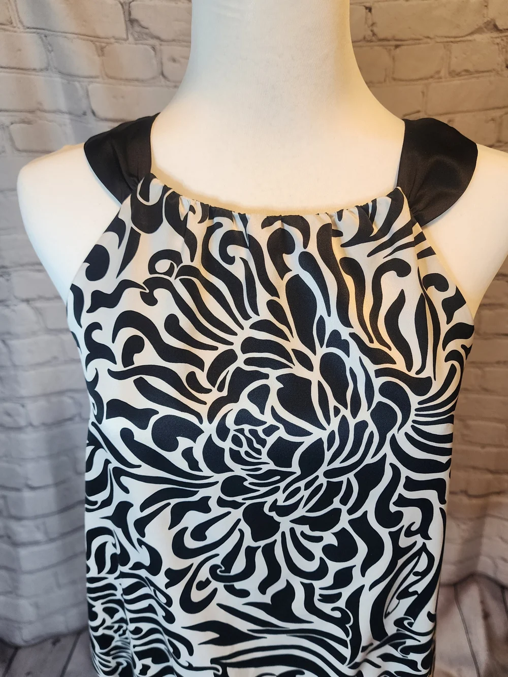 Ann Taylor Black and White Halter Blouse - Picture 3 of 5